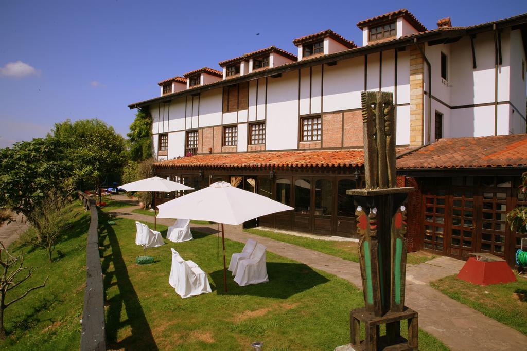 Hotel Colegiata Santillana del Mar Buitenkant foto